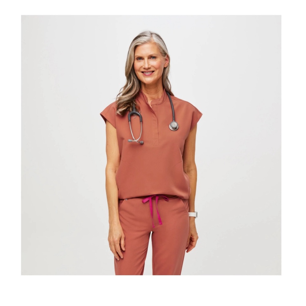 Figs Rafaela Oversized Scrub Top